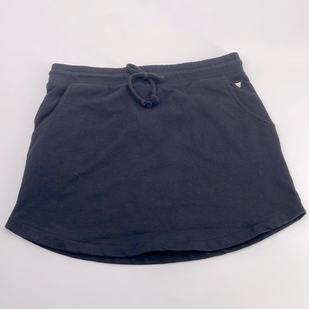 NWT Guess black k it elastic waist mini skirt with pockets size xs
